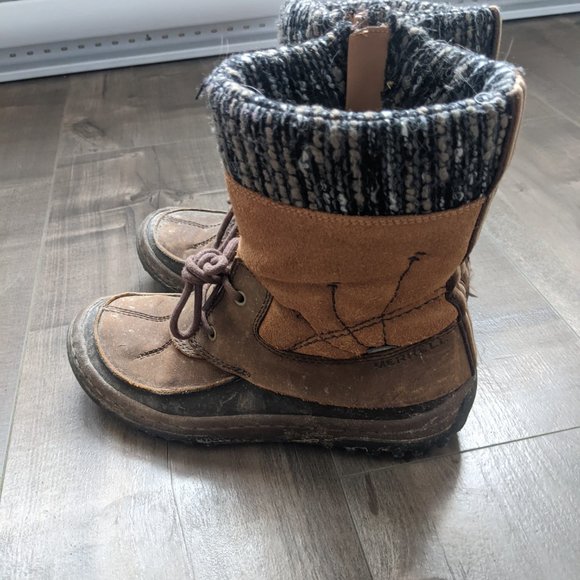 Merrell Winter Boots - Picture 6 of 9